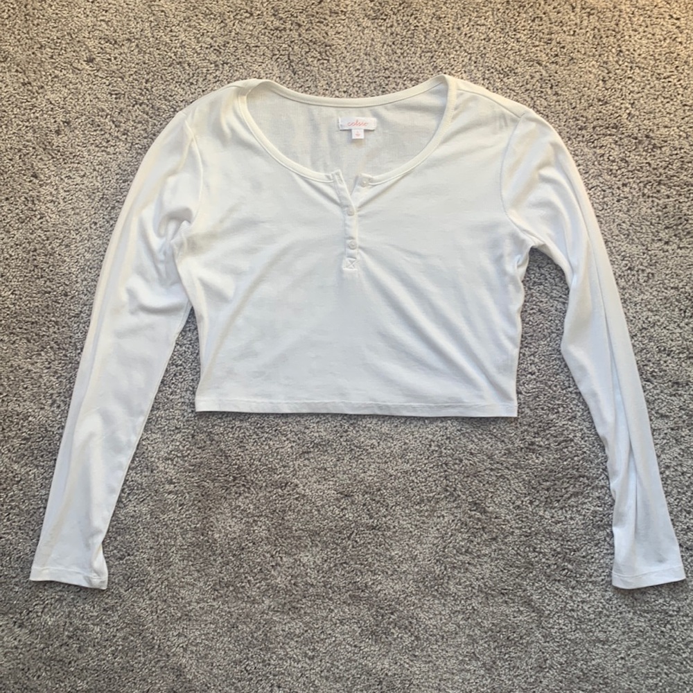 Colsie long sleeve rib henley crop